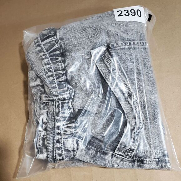 Ava & Viv Shorts Womens 14 Gray Denim Paper Bag Jean High Rise Waist Belt Preppy - Picture 8 of 8